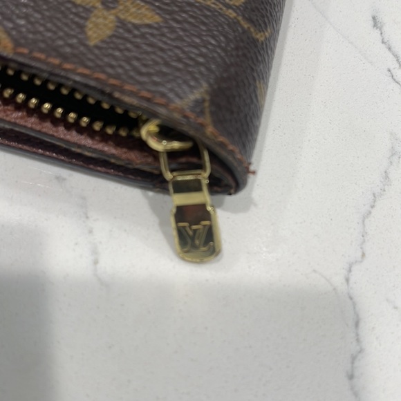 Authentic Louis Vuitton Wallet - Picture 7 of 7